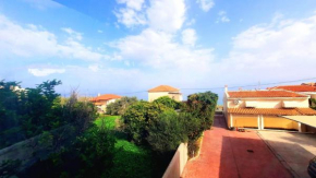 GK Seaside Maisonette
